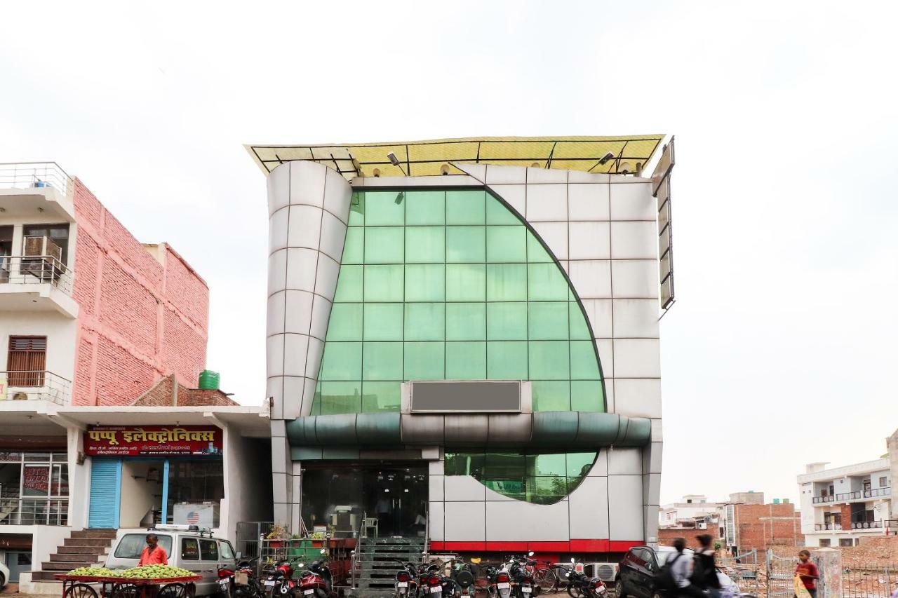 Oyo 45398 Kunal Hotel Etawah Exterior photo